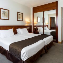 Отель Rafaelhoteles Ventas фото 7