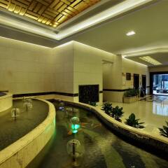 Отель Shenzhen Hongfeng Hotel (Luohu Branch) Китай, Гонконг - отзывы, цены и фото номеров - забронировать отель Shenzhen Hongfeng Hotel (Luohu Branch) онлайн интерьер отеля фото 3