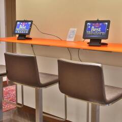 Best Western Plus City Hotel интерьер отеля
