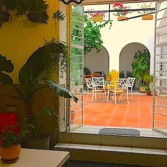 Отель Casa Canario Мексика, Гвадалахара - отзывы, цены и фото номеров - забронировать отель Casa Canario онлайн спортивное сооружение