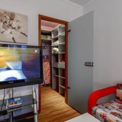 Апартаменты Dmitry Ulyanov Apartment комната для гостей фото 3