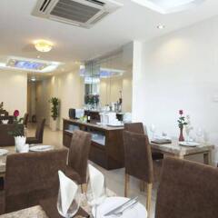 Отель Rising Dragon Legend Hotel Вьетнам, Ханой - отзывы, цены и фото номеров - забронировать отель Rising Dragon Legend Hotel онлайн питание