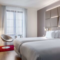 Отель NH Collection Brussels Grand Sablon Бельгия, Брюссель - 1 отзыв об отеле, цены и фото номеров - забронировать отель NH Collection Brussels Grand Sablon онлайн комната для гостей фото 3