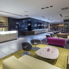 Отель NH Milano Concordia интерьер отеля