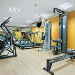 Отель Hilton London Kensington фитнесс-зал фото 4