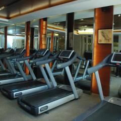Отель The LaLiT New Delhi фитнесс-зал фото 2