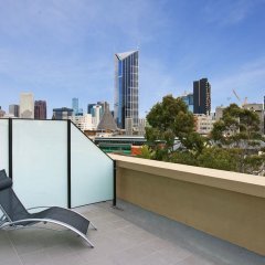 Space Hotel - Hostel in Melbourne, Australia from 108$, photos, reviews - zenhotels.com balcony