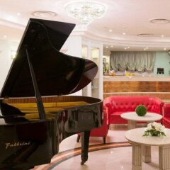 Hotel Villa Medici Рокка-Сан-Джованни интерьер отеля фото 2