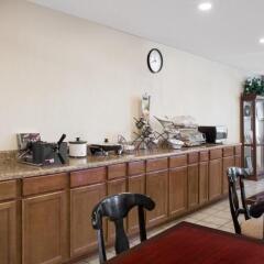 Отель Microtel Inn & Suites by Wyndham Meridian питание фото 2