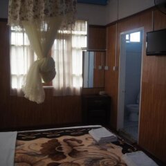 Отель Sin Yaw Guest House интерьер отеля