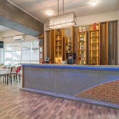 Отель Hangover Inn гостиничный бар
