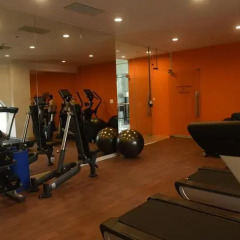 Апартаменты Oakwood Apartments Ho Chi Minh City фитнесс-зал фото 4