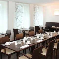 Отель Helvetia Hotel Munich City Center Германия, Мюнхен - 2 отзыва об отеле, цены и фото номеров - забронировать отель Helvetia Hotel Munich City Center онлайн питание фото 3