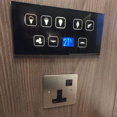 BEST WESTERN PLUS - The Delmere Hotel сейф в номере фото 2