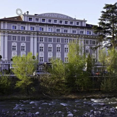 Classic Hotel Meranerhof Меран приотельная территория