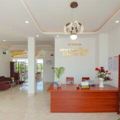 Отель Yellow Daisy Villa интерьер отеля