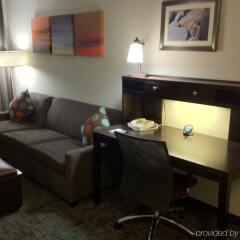 Отель Staybridge Suites Columbus-Dublin удобства в номере
