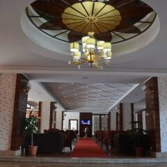 Drita Hotel интерьер отеля