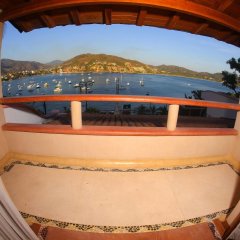 Отель Villa del Pescador Мексика, Сиуатанехо - отзывы, цены и фото номеров - забронировать отель Villa del Pescador онлайн балкон