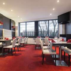 Отель Ramada Brussels Woluwe гостиничный бар