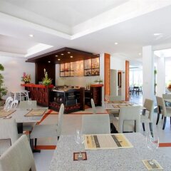 Отель Sungthong Kamala Beach Resort питание фото 2