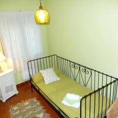 Отель House With 8 Bedrooms in Cenicientos, With Wonderful Mountain View and Furnished Terrace Эль-Баррако детские мероприятия