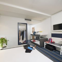 NEO Hotel in Bresso, Italy from 147$, photos, reviews - zenhotels.com guestroom photo 2