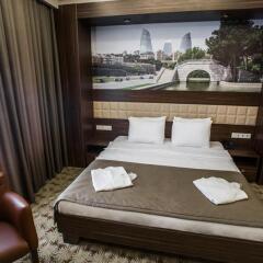 Отель Renaissance Palace Baku 5* Стандартный номер с двуспальной кроватью фото 4