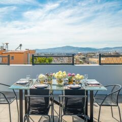 Отель Mythos Luxury Suites Греция, Афины - отзывы, цены и фото номеров - забронировать отель Mythos Luxury Suites онлайн балкон