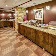 Отель Hampton Inn Columbus I-70E/Hamilton Road питание