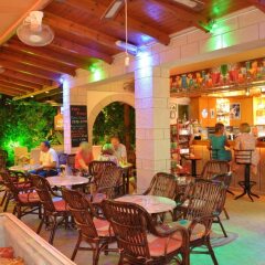 Отель Summer Memories Hotel Apartments Греция, Родос - отзывы, цены и фото номеров - забронировать отель Summer Memories Hotel Apartments онлайн гостиничный бар