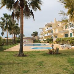 Апартаменты Apartment With 2 Bedrooms in Albufeira, With Pool Access, Enclosed Gar бассейн фото 2