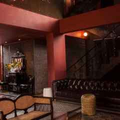 Amdaeng Bangkok Riverside Hotel Бангкок гостиничный бар