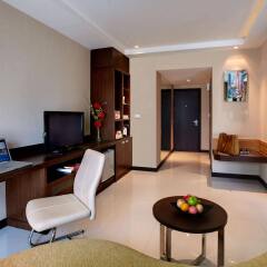 Отель Intimate Hotel Pattaya by Tim Boutique Таиланд, Паттайя - 2 отзыва об отеле, цены и фото номеров - забронировать отель Intimate Hotel Pattaya by Tim Boutique онлайн удобства в номере фото 2
