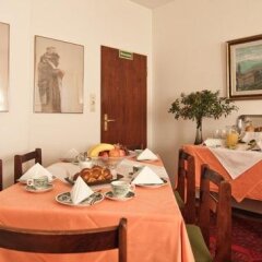 Hotel Corona в номере