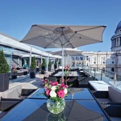 Отель Leonardo Royal Hotel London St Paul’s Великобритания, Лондон - отзывы, цены и фото номеров - забронировать отель Leonardo Royal Hotel London St Paul’s онлайн бассейн фото 3