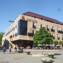 Amberton Hotel городской автобус