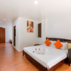 Отель Club Bamboo Boutique Resort & Spa сейф в номере