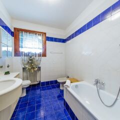 Отель Romy charmy flat Италия, Консельве - отзывы, цены и фото номеров - забронировать отель Romy charmy flat онлайн ванная фото 2