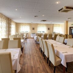 Alexandra Hotel Розтоки питание