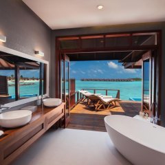 VARU by Atmosphere - All Inclusive with Free Transfers in North Male Atoll, Maldives from 951$, photos, reviews - zenhotels.com bathroom photo 2