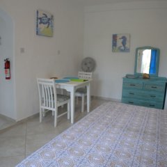 Two Palms Apartment in Christ Church, Barbados from 138$, photos, reviews - zenhotels.com guestroom photo 3
