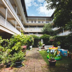Отель Feung Nakorn Balcony Rooms And Cafe Бангкок фото 10