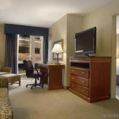Отель DoubleTree by Hilton Silver Spring удобства в номере фото 2