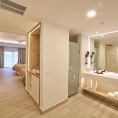 Отель Luxury Bahia Principe Ambar - Adults Only All Inclusive Доминикана, Пунта Кана - отзывы, цены и фото номеров - забронировать отель Luxury Bahia Principe Ambar - Adults Only All Inclusive онлайн спа