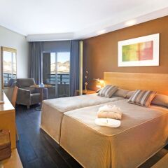 Hotel Sercotel Spa Porta Maris комната для гостей фото 12