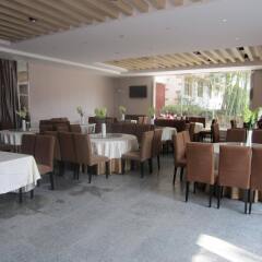 5 Yue Hotel Yichun Mingyue Mountain Branch питание