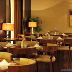 Отель Crowne Plaza Al Khobar гостиничный бар