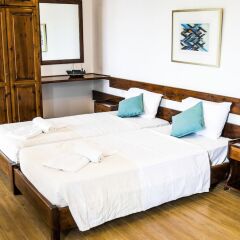 Folies Corfu Hotel Apartments комната для гостей фото 5