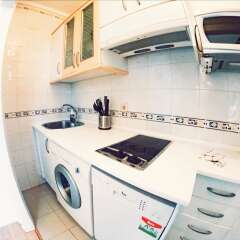 Отель Lollipop Flats City Center Petite Suite III в номере